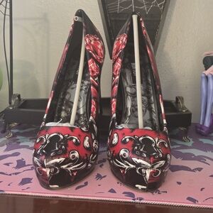 IRON FIST To The Grave Platform